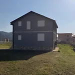 Casa de Férias Elbasan *