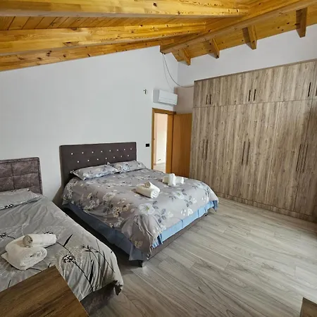 Ferienhaus Elbasan Labinot i Poshtëm