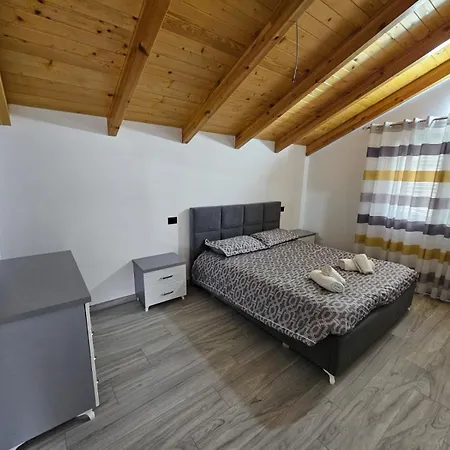 Ferienhaus Elbasan *