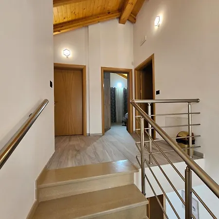 Ferienhaus Elbasan Labinot i Poshtëm
