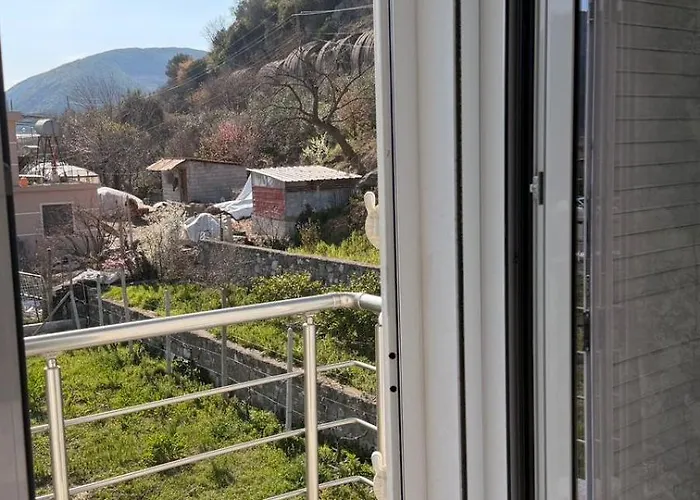 Elbasan Holiday home *